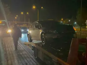 Alkollü aday sürücü polisten kaçarken yaptığı kazada yakayı ele verdi
