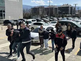 Alkollü mekanı kurşunlayan 4 şüpheliden 2’si tutuklandı
