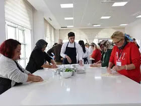 ALKÜ "Benim Üniversitem" dolu dolu geçti
