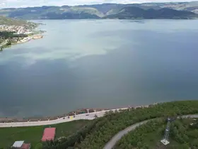 Almus Barajı’ndaki ada, yağışlarla birlikte sular altında kaldı
