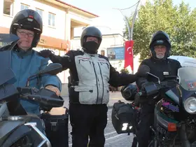 Alp Dağları’ndan Bayburt ovalarına: İsviçreli motorcular Bayburt’u çok sevdi
