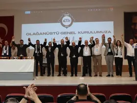 Altay’da kayyım süreci başladı
