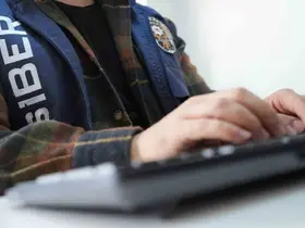 Altınlarını "koruma altına alacağız" diyerek dolandırdılar
