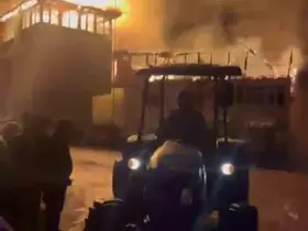 Amasra’da bir evde çıkan yangın köy konağına ve camiye sıçradı
