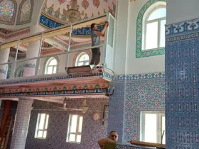 Ankara’da camiler ferah ve hijyenik ortam için tek tek temizleniyor
