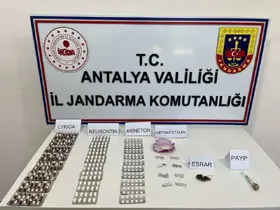 Antalya'da sentetik hap ve esrar ele geçirildi