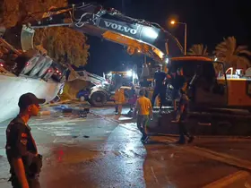 Antalya’da 2 kişinin ölümüyle sonuçlanan tır kazasında kırmızı ışık detayı

