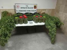 Antalya’da 43 kilo uyuşturucu madde ele geçirildi
