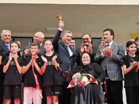 Antalya’da 526 bsin 145 öğrenci için ders zili çaldı
