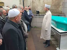 Antalya’daki otobüs kazasında hayatını kaybeden sürücü memleketi Kütahya’da son yolculuğuna uğurlandı
