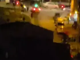 Arnavutköy’de elektrik kabloları patlayarak yandı
