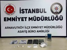 Arnavutköy’de uyuşturucu operasyonunda 4 kişi tutuklandı
