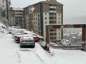 Artvin’de kar etkili oluyor
