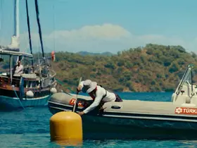 Ata Demirer ve Erkan Can, Mapa Şamandıra tanıtım filminde rol aldı

