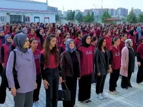 Atatürk Kız Anadolu Lisesi’nde Cumhuriyet Bayramı coşkusu
