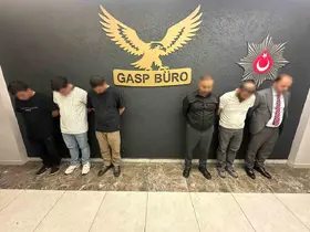 AVM’de sözde denetim yapan 6 şüpheli Ankara’da yakalandı
