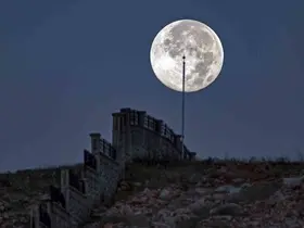 Ay, yılın en yakın anlarında Bitlis’e veda etti
