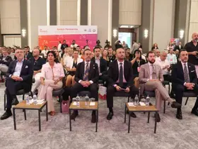 Aydem Perakende Enerji Buluşmaları Denizli iş dünyasını bir araya getirdi
