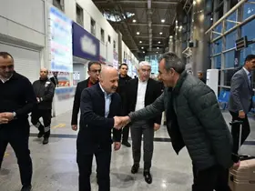 Aydın Valisi Varol, otobüs terminalinde yolcularla buluştu
