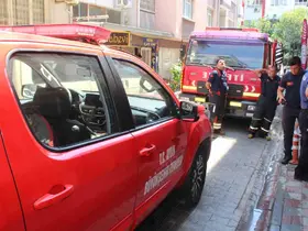 Aydın’da apartman dairesinde patlama: 1’i ağır 2 yaralı
