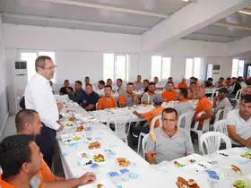 Ayvalık Belediye Başkanı Mesut Ergin: "Temiz bir kent, sadece belediyenin değil, hepimizin ortak emeğiyle mümkün"
