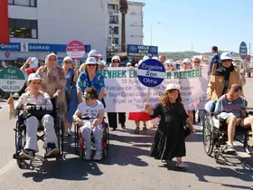 Ayvalık’ta 33. Engelliler Şenliği coşkusu
