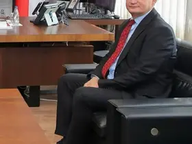 Baba Mersinli, 1996 yılında uluslararası dolandırıcılık davasında yargılanmış
