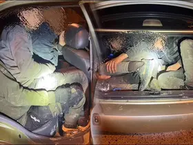 Bagajı dahi göçmenle dolduran 4 araç sürücüsüne 601 bin TL ceza uygulandı

