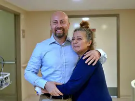 Bağırsağı kangrene gidiyordu, kapalı ameliyatla kurtarıldı: "Bir gün geç kalsam bugün burada olmayacaktım"
