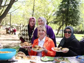 Baharın coşkusu ve Anneler Günü Ornaz Vadisi’nde bir araya geldi
