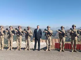 Bakan Çiftçi sınırın sıfır noktasında: "’Terörsüz Türkiye’ projesi hayata geçmiştir ve kararlılıkla devam ederek başarıya ulaşacaktır"
