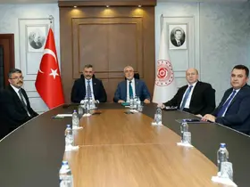 Bakan Çiftçi: "(Toplum Yararına Programları) 81 ilimizin valiliklerine toplam 30 bin kontenjan tahsis edilecek"
