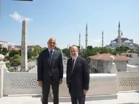 Bakan Ersoy: "Medeniyet birikimimizi ilimle buluşturan çalışmaları memnuniyetle takip ediyoruz"
