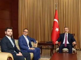 Bakan Fidan, TÜRKPA Genel Sekreteri Hasan ile görüştü
