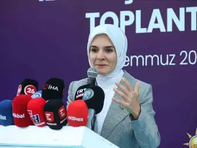 Bakan Göktaş’ın Eskişehir mesaisine damga vuran sevimli misafirler
