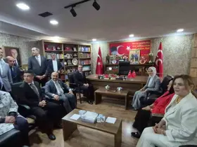 Bakan Göktaş’tan MHP Eskişehir İl Başkanlığı’na ziyaret
