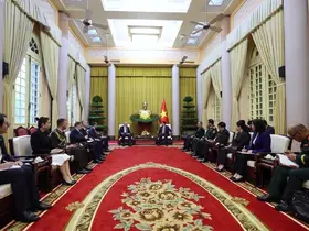 Bakan Güler, Vietnam Devlet Başkanı Luong ile görüştü
