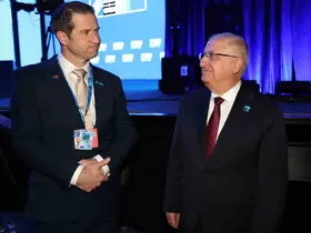 Bakan Güler, Yeni Zelanda Savunma Bakanı Penk ile görüştü

