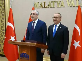 Bakan Işıkhan Malatya’da temaslarına başladı
