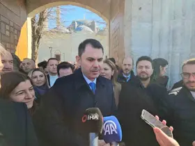 Bakan Kurum, restorasyonu tamamlanan Selimiye Camii’ni ziyaret etti
