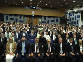 Bakan Şimşek, İzmir’de iş dünyasıyla buluştu
