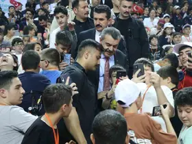 Bakan Tekin: "100 ortaöğretim öğrencisinin 43’ü mesleki eğitime kayıt yaptırdı"
