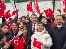 Bakan Tekin: "Bağımsızlığımızın asıl savunucusu bireyleri yetiştirmek bizim işimiz"

