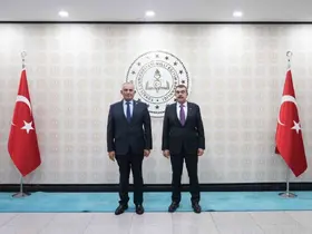 Bakan Tekin, KKTC Milli Eğitim Bakanı Çavuşoğlu’nu makamında ağırladı
