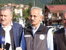 Bakan Uraloğlu: "Ayder Yaylası’na kontrollü geçiş sağlayacağız"
