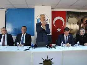 Bakan Uraloğlu: "Yaptığımız hizmetleri oy terazisine koysak her yerden yüzde 80, 90 oy alırız"
