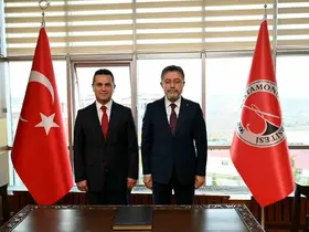 Bakan Yumaklı, Rektör Topal’dan çalışmalarla ilgili bilgi aldı
