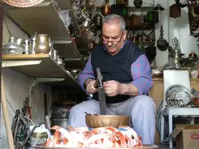 Bakır bileklikler yeniden moda oldu
