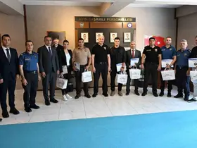 Başarılı Polisler ödüllendirildi
