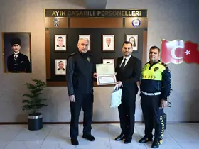 Başarılı polisler ödüllendirildi

